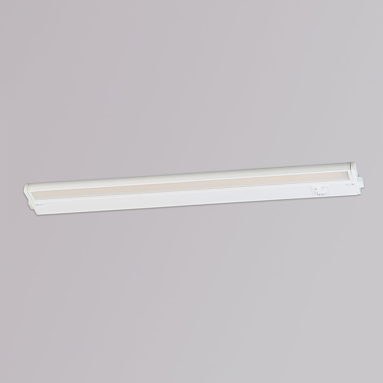 89865WT - CounterMax 5K 24'' 2700-5000K LED Under Cabinet - White