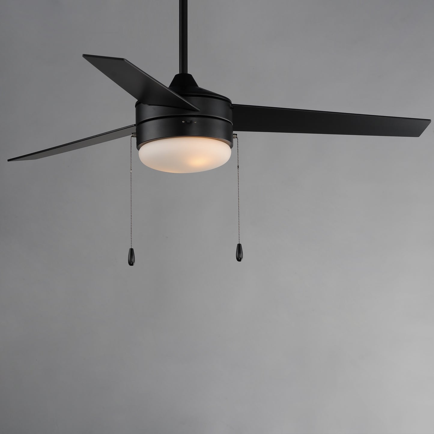 89906FTBKWN - Trio 52" Ceiling Fan - Black / Walnut