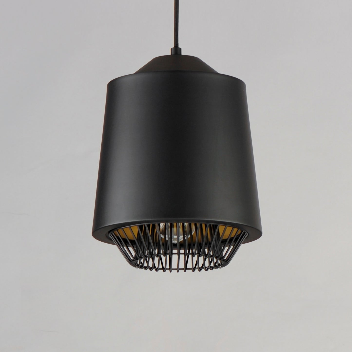 E11390-BKGLD - Phoenix 11" Pendant - Black / Gold