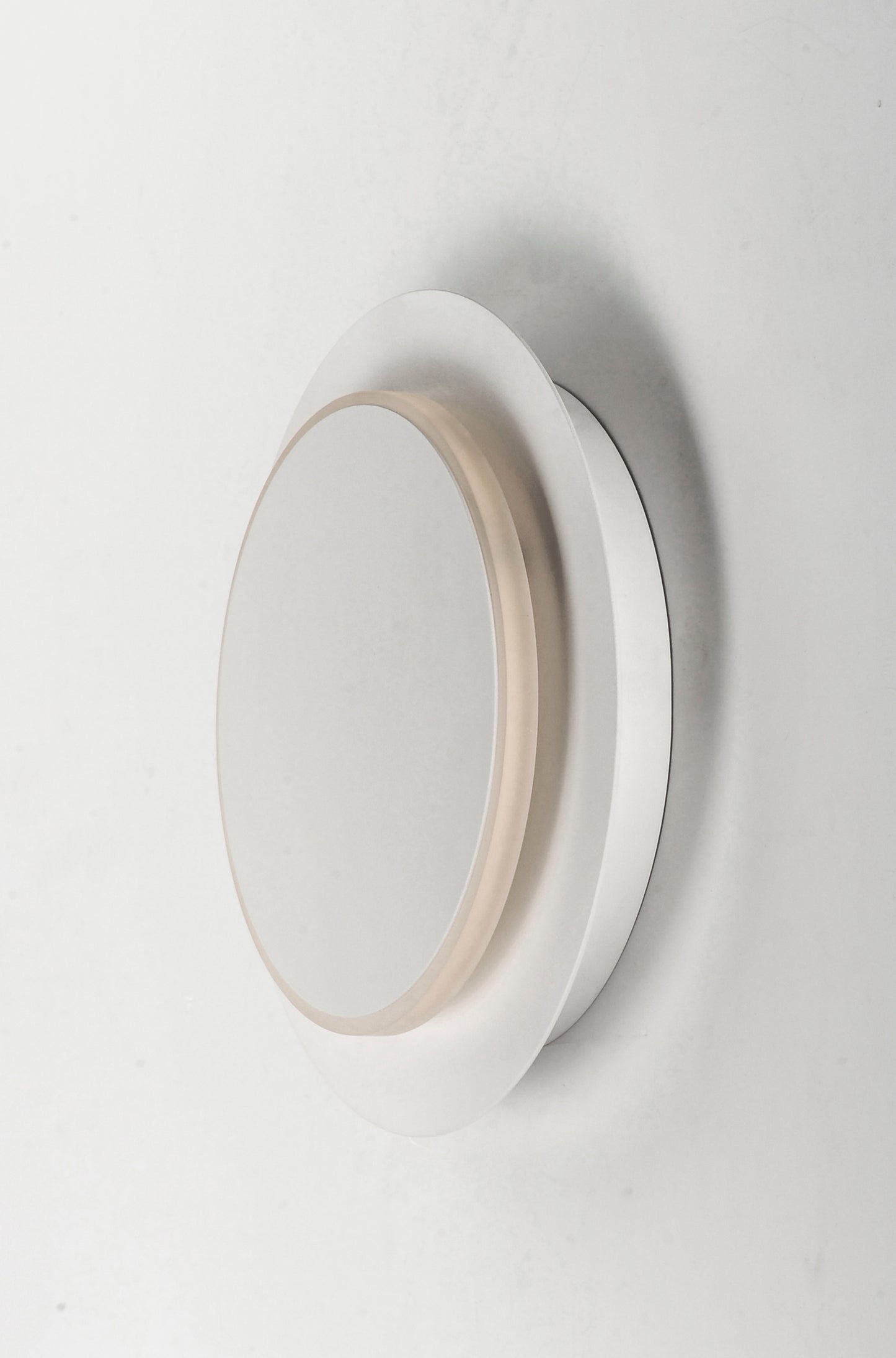 E20090-MW - Revolver LED Flush Mount / Wall Sconce - Matte White
