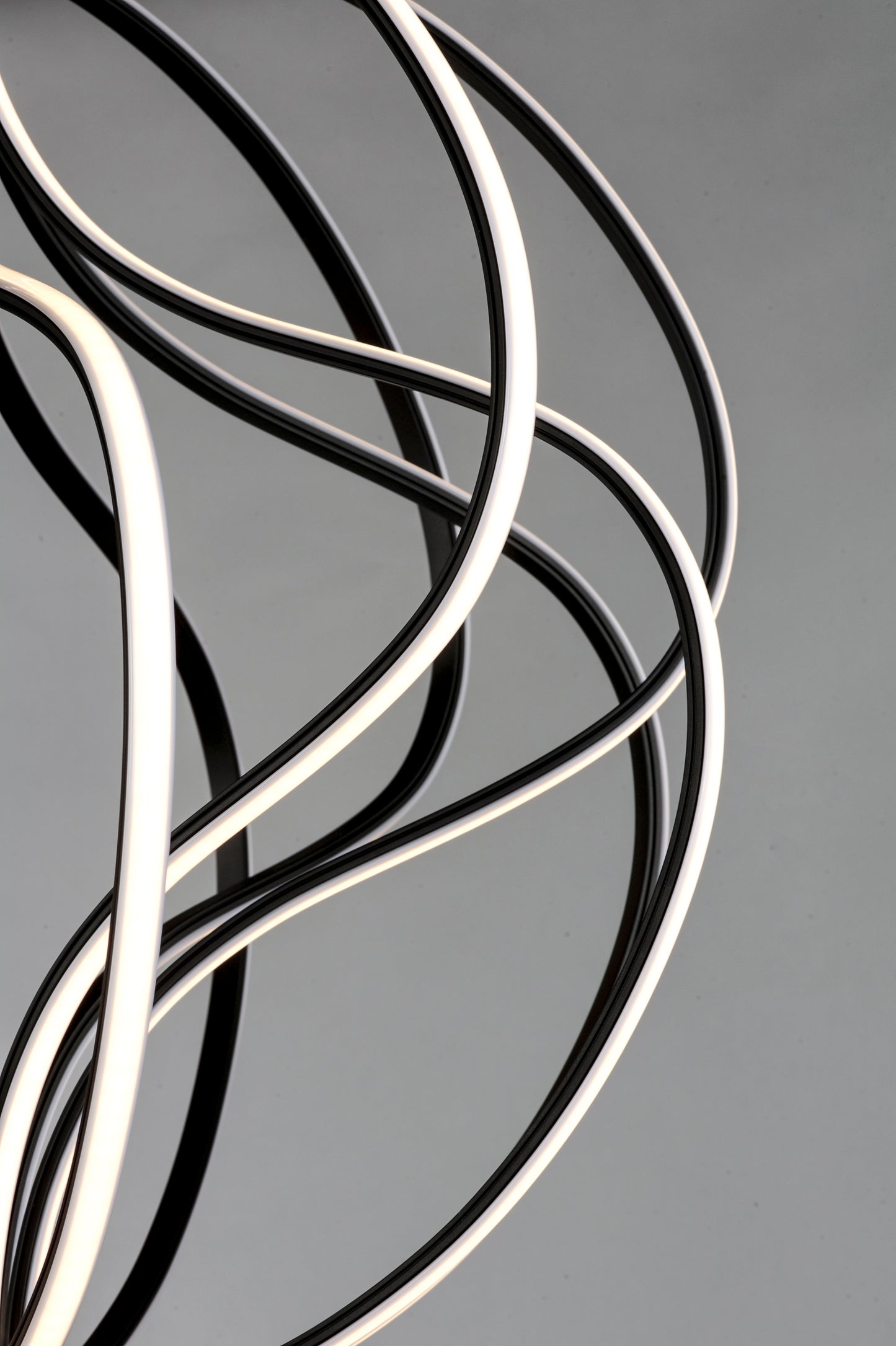 E21176-BK - Aura 26" Pendant - Black