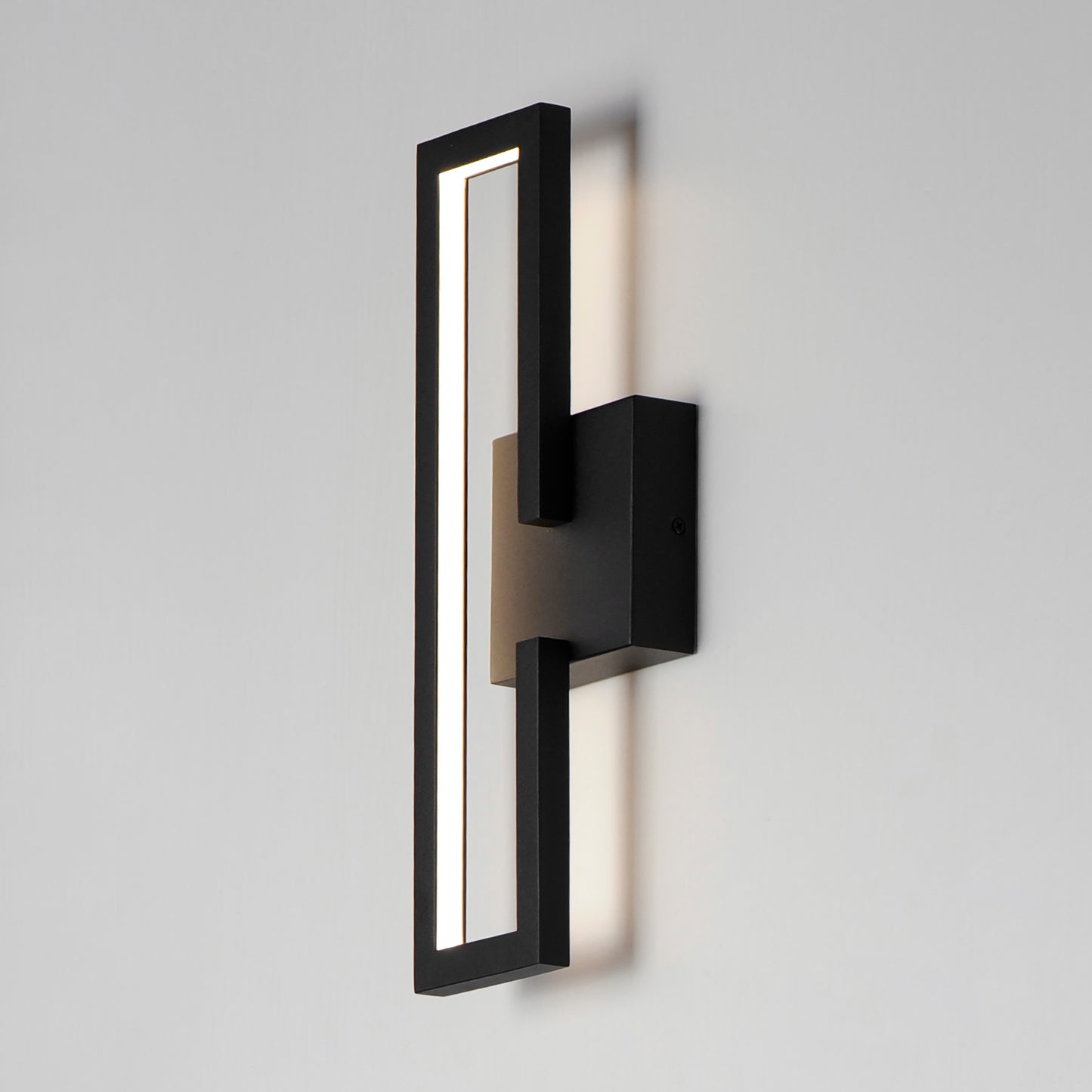 E21260-BK - Penrose 18" Wall Sconce - Black
