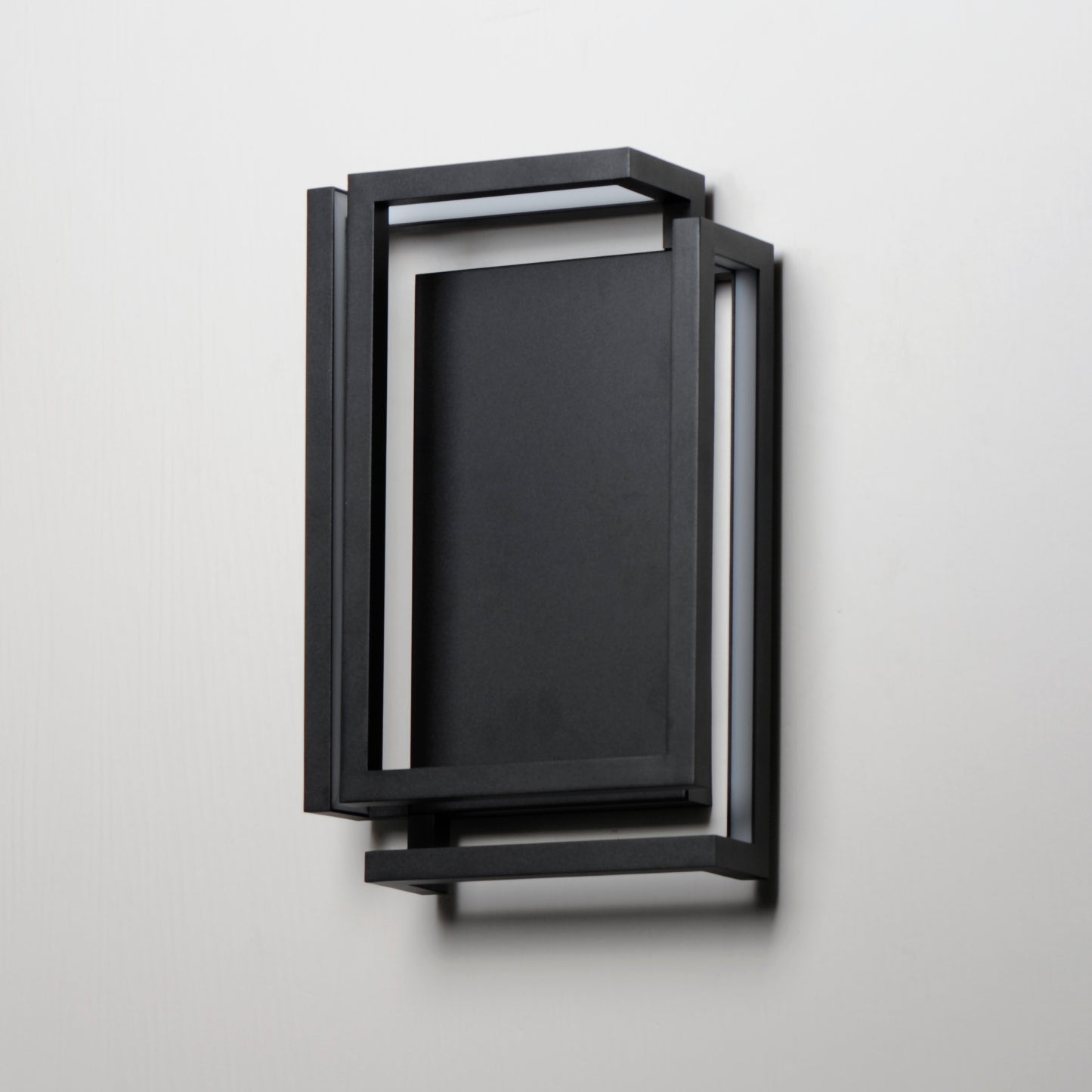 E21269-BK - Penrose 18" Wall Sconce - Black