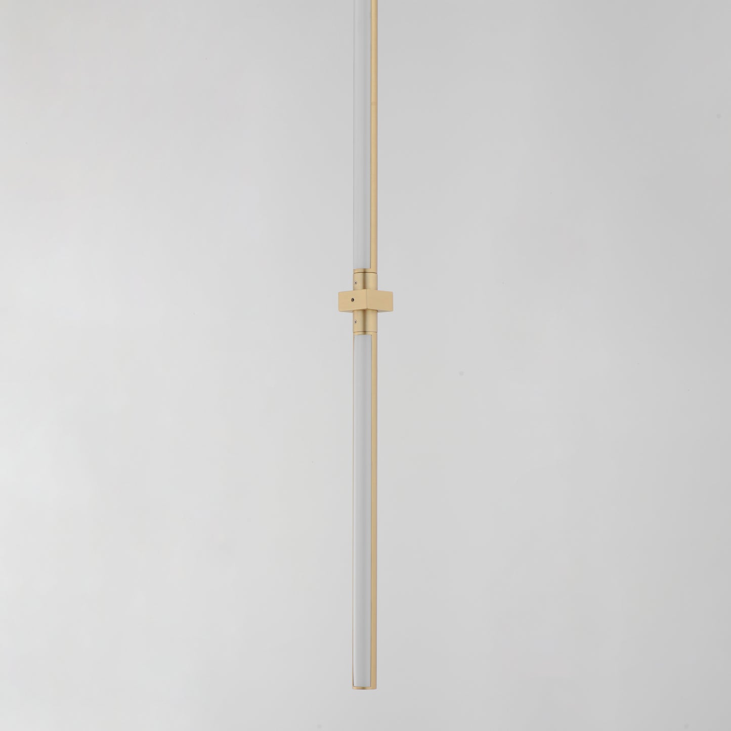 E21358-GLD - Dorian 47" Pendant - Gold