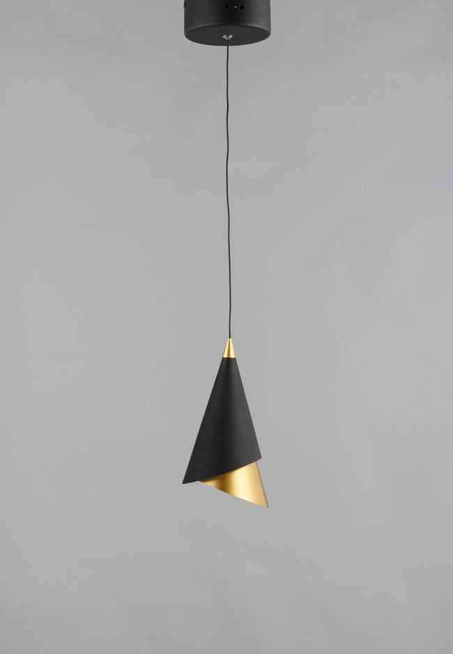 E21441-BKMG - Mermaid 9.25" Pendant - Black / Metallic Gold