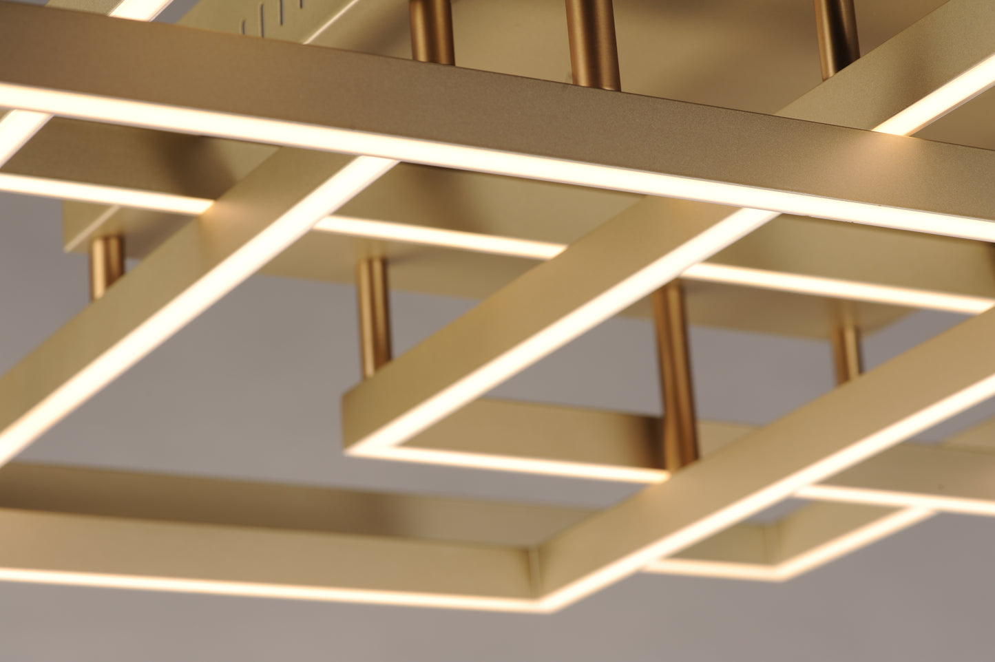 E21516-CHP - Traverse LED 31" Pendant - Champagne