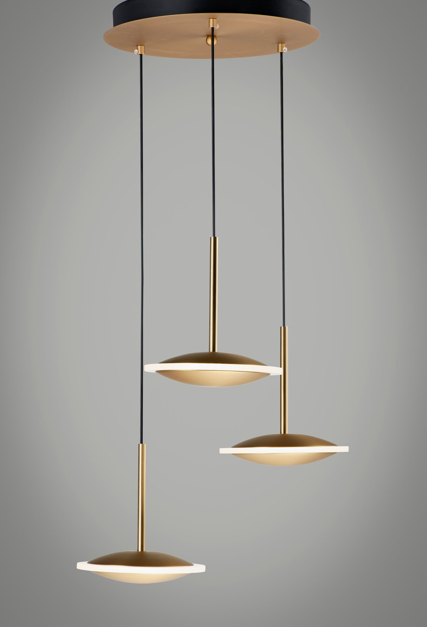 E21543-90BKGLD - 3 Light Saucer 17" Chandelier - Black / Gold