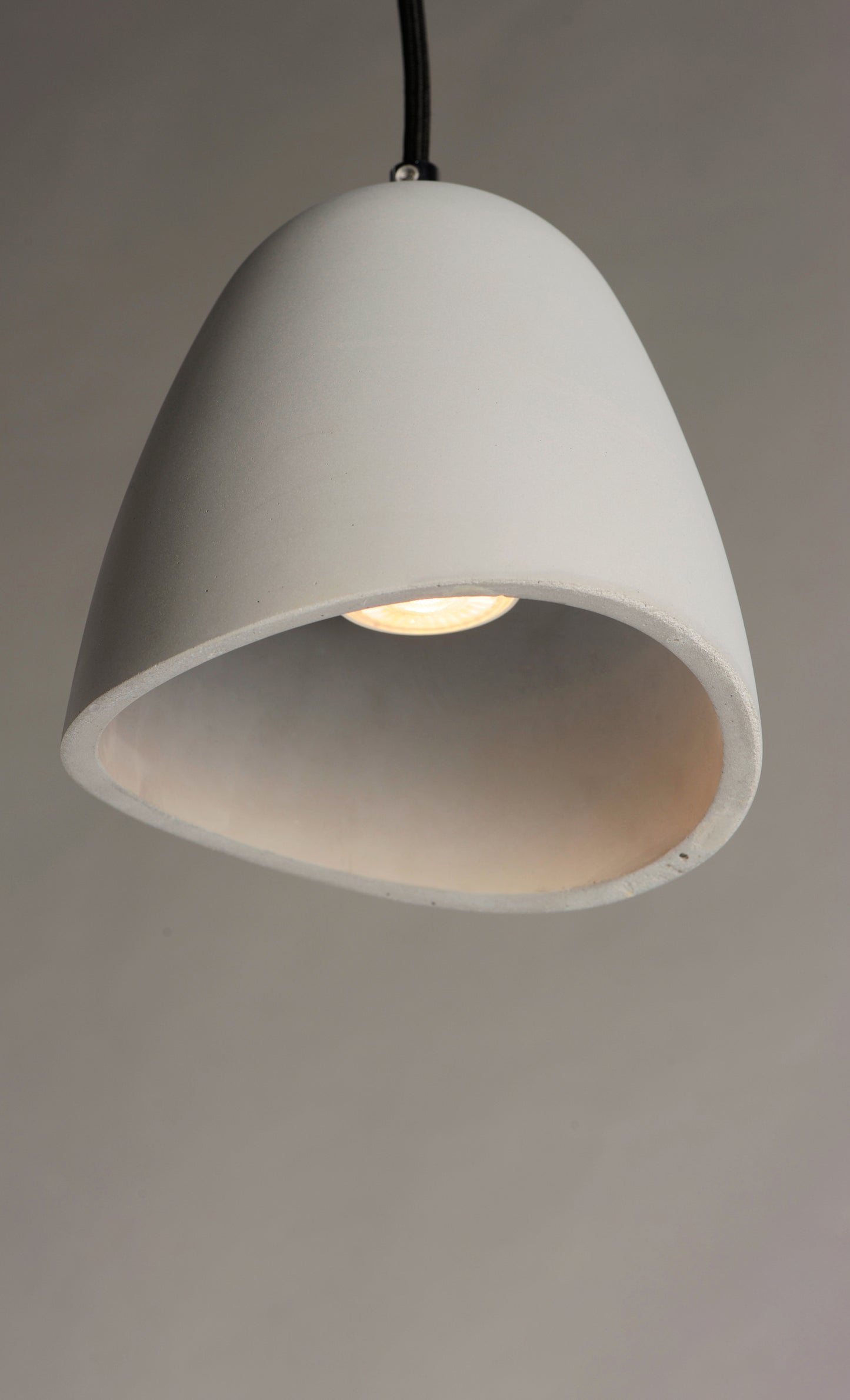 E25034-GY - Sway 7.5" Pendant - Gray