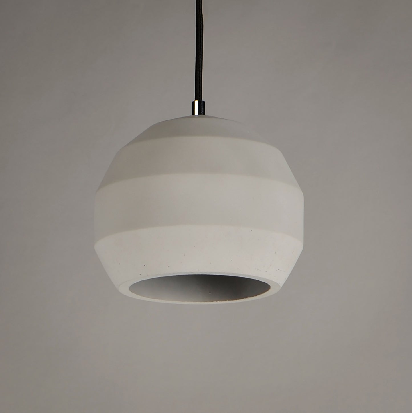 E25035-GY - Hive 7.75" Pendant - Gray
