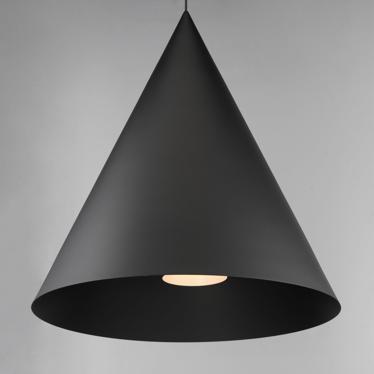 E34506-BK - Pitch 31" Pendant - Black