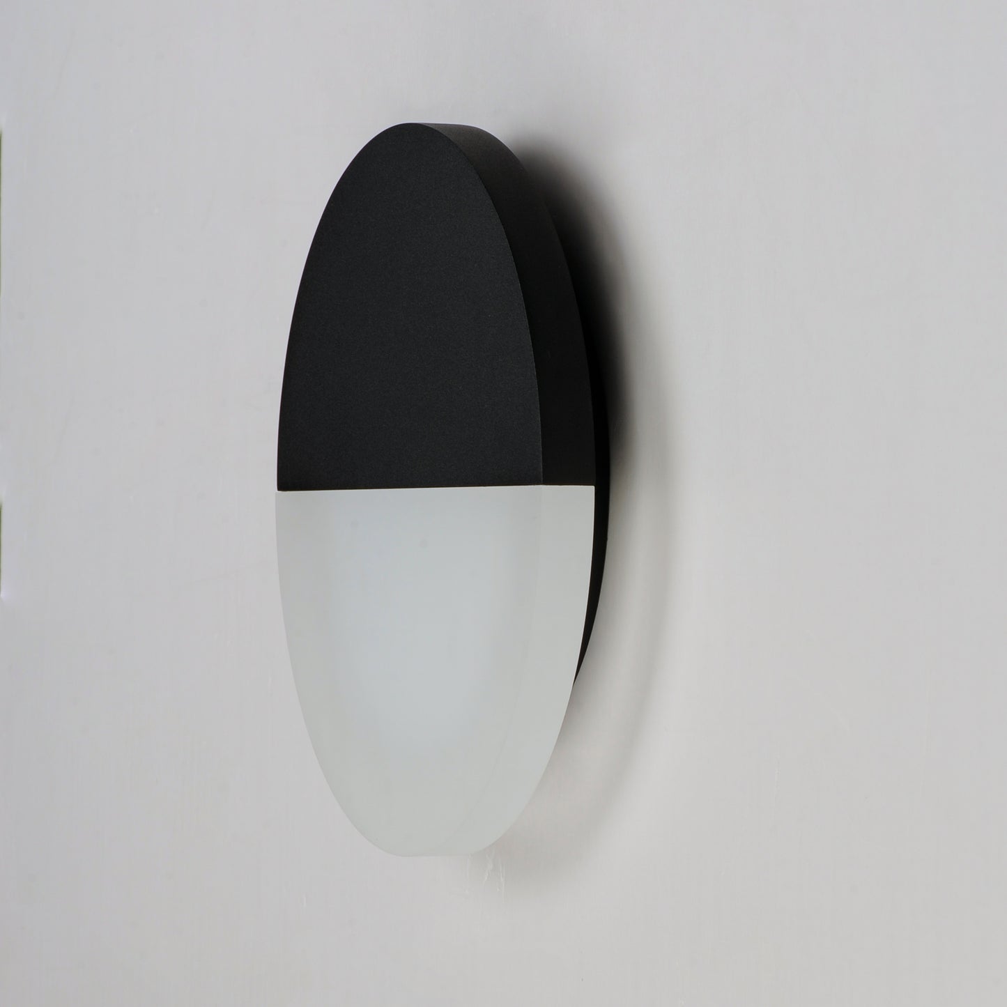 E41280-BK - Alumilux Glow 10" Outdoor Wall Sconce - Black