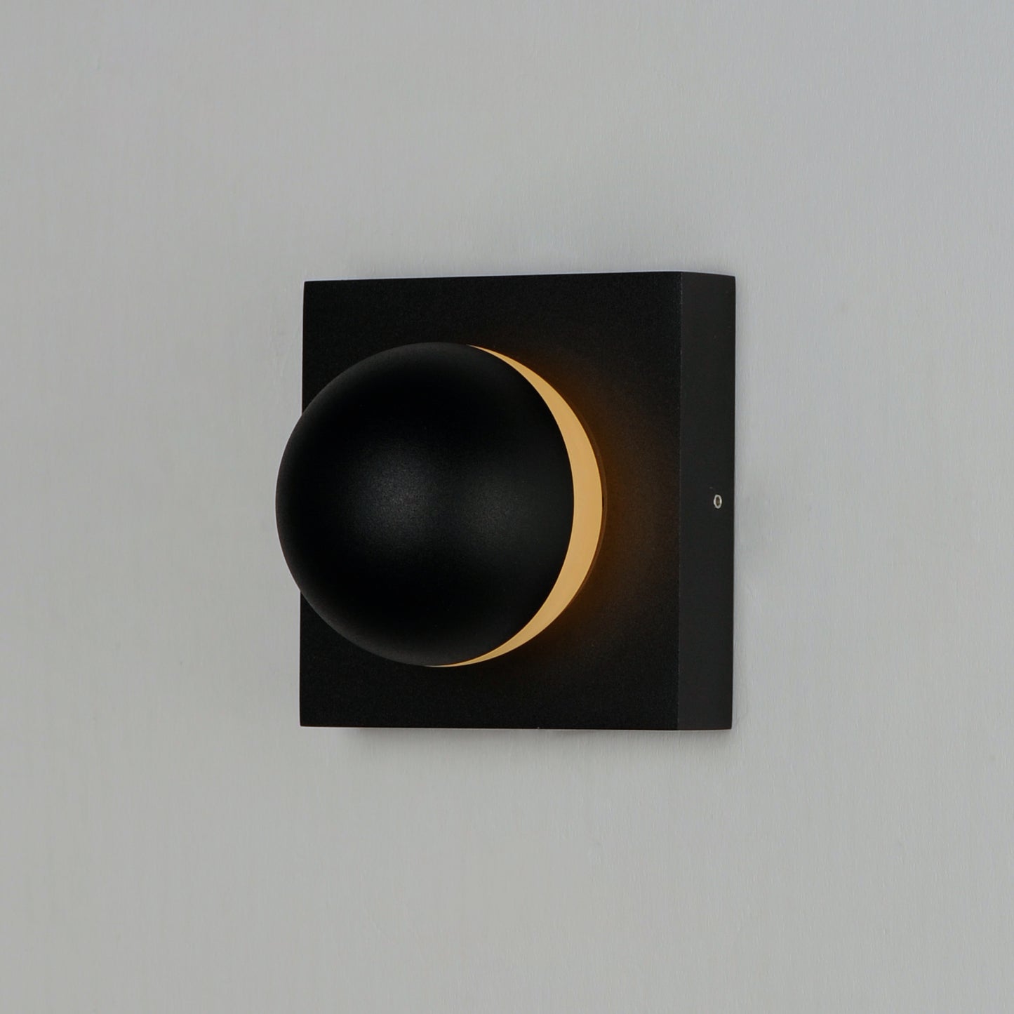 E41326-BK - Alumilux Majik 4.25" Wall Sconce - Black