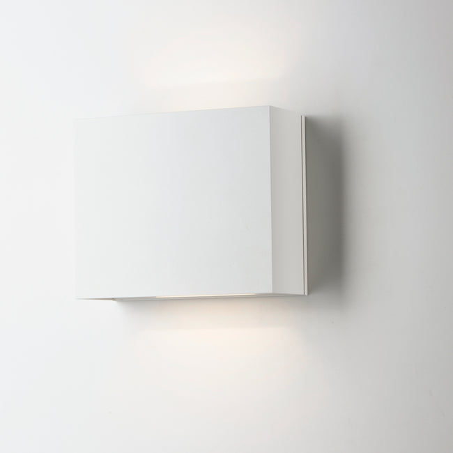 E41328-WT - Alumilux Cube 7" Outdoor Wall Sconce - White