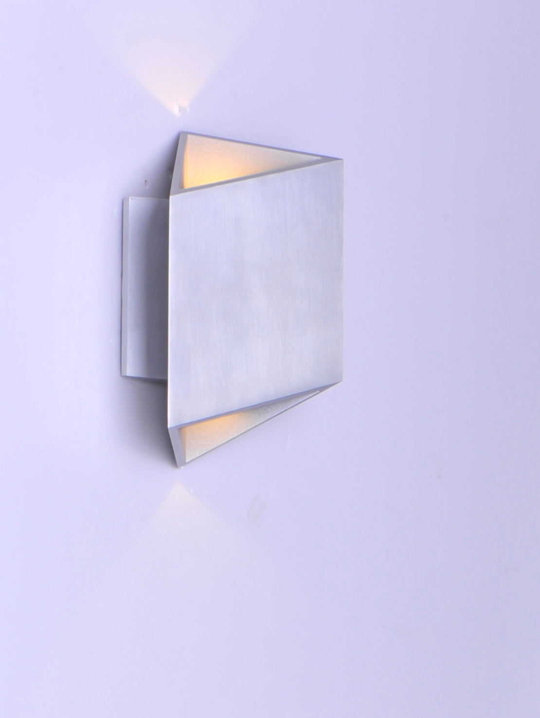 E41373-SA - Alumilux Facet 8.5" Outdoor Wall Sconce - Satin Aluminum