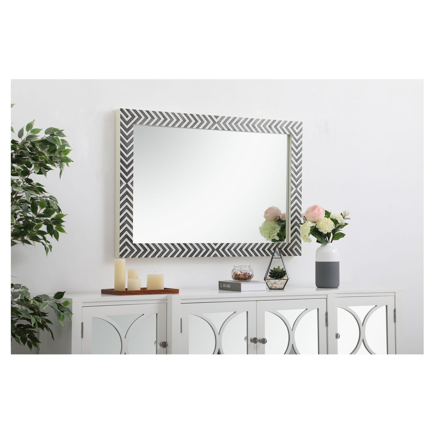 MR52842 Oullette 28" x 42" Rectangular Mirror in Chevron Frame