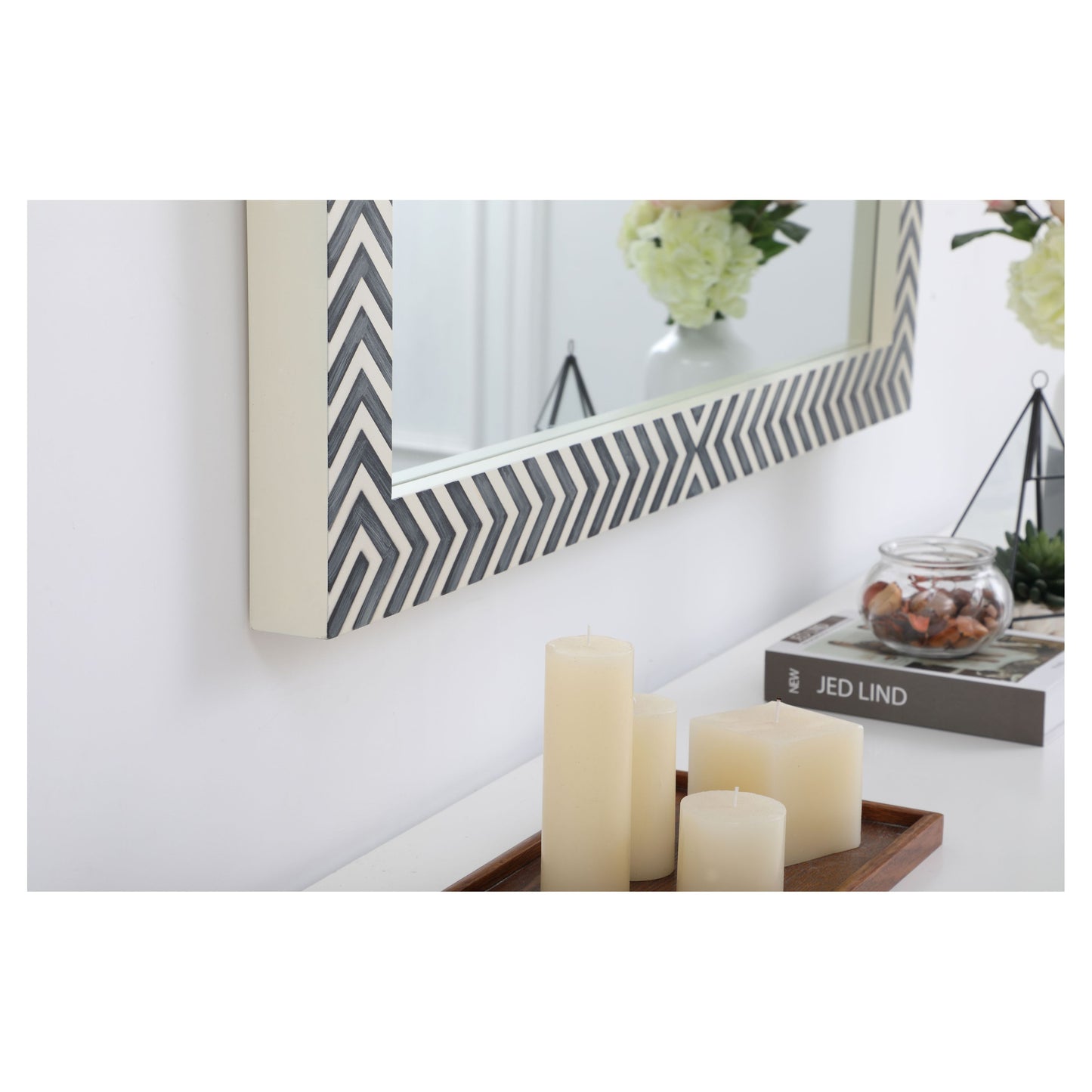 MR52842 Oullette 28" x 42" Rectangular Mirror in Chevron Frame