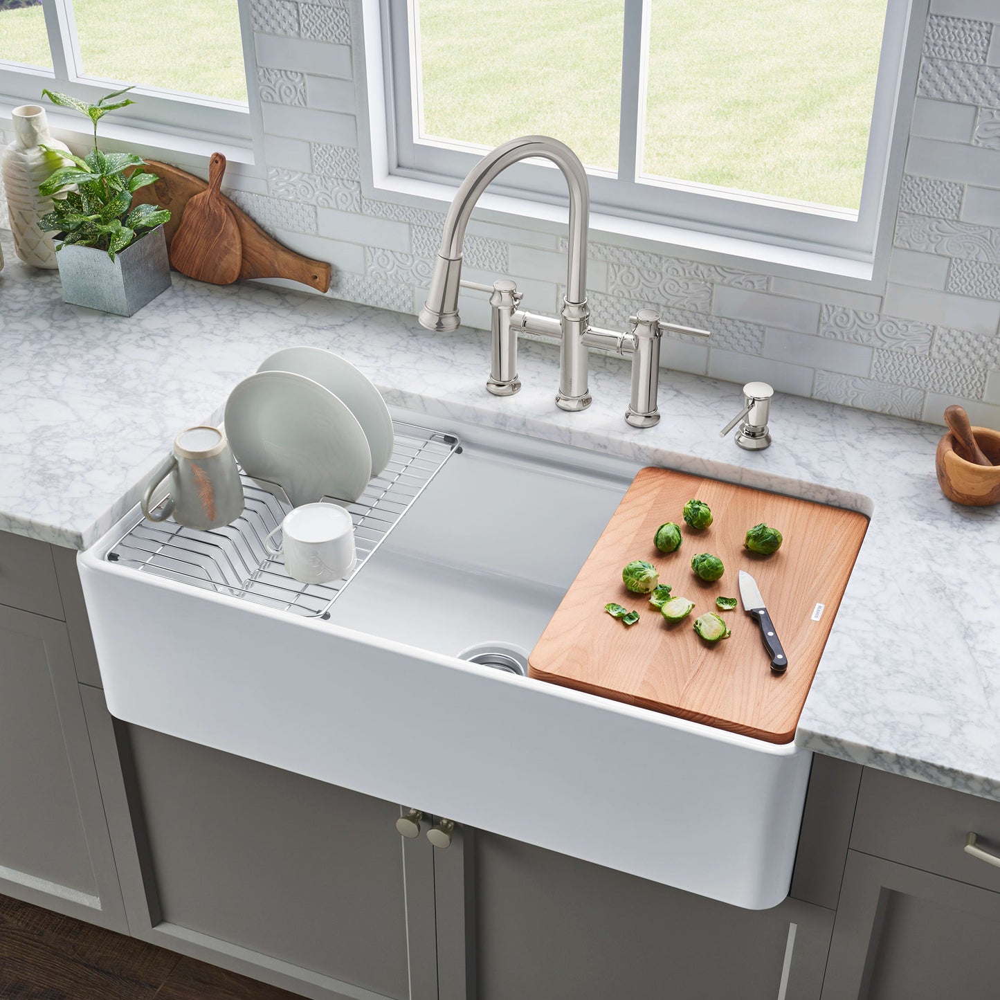 Blanco 523026 - Profina 36" Apron Front Farmhouse Kitchen Sink with Cutting Board in White