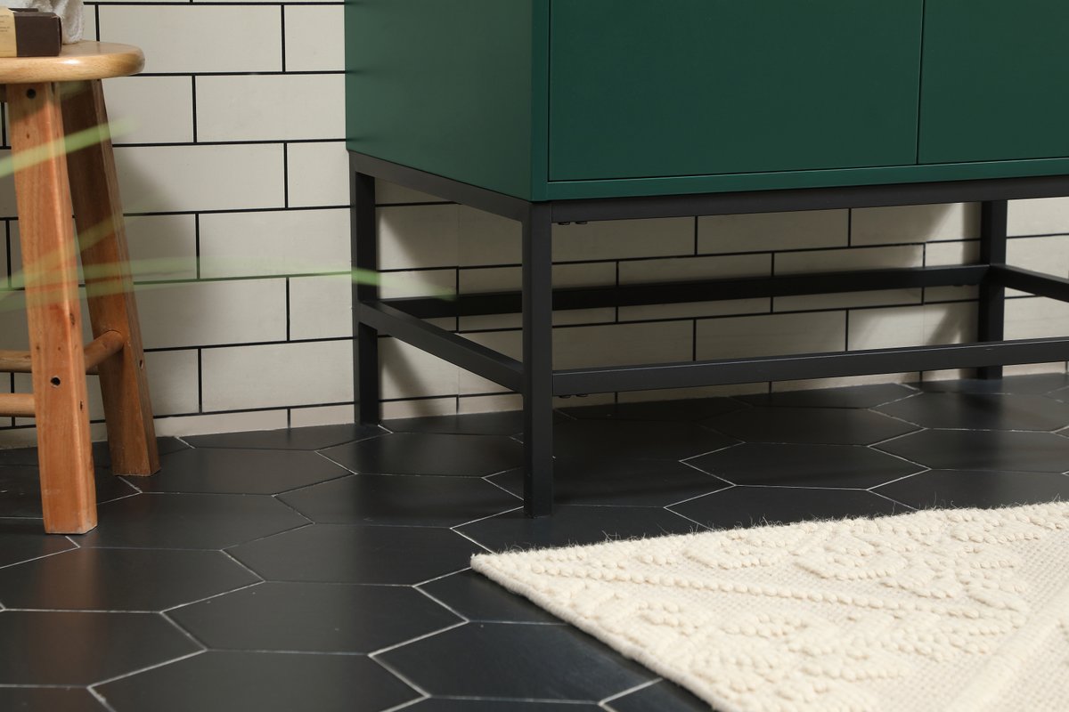 Eugene 30" Single Bathroom Vanity Set