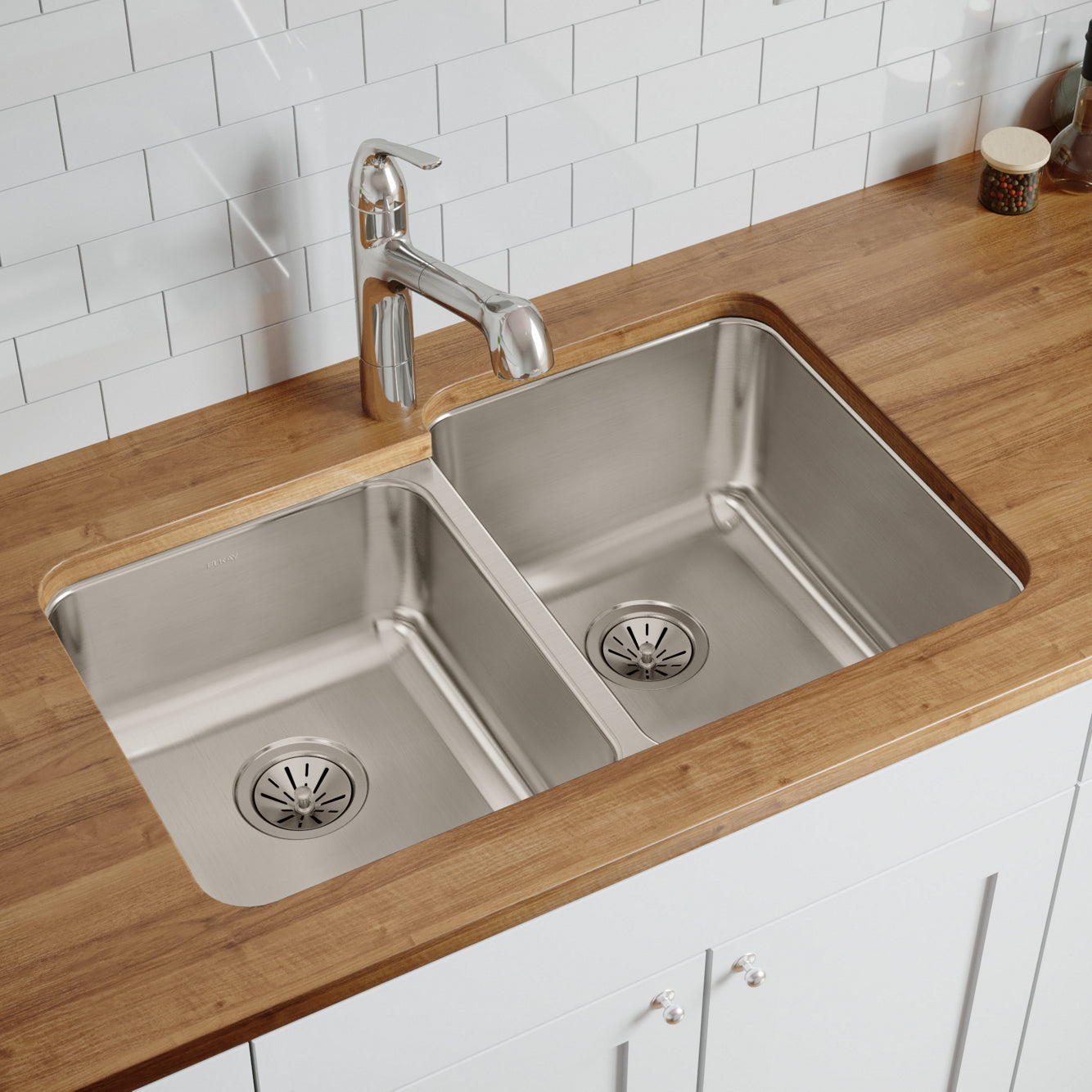 Elkay ELUH3120L - 31-1/4" x 20-1/2" Lustertone Classic Stainless Steel Offset Double Bowl Undermount Kitchen Sink