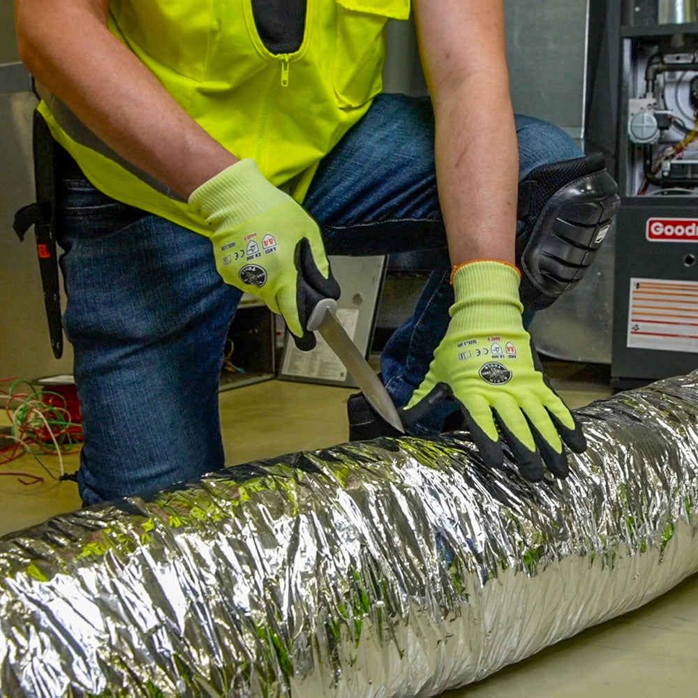 DK06 - Serrated Duct Knife with Sheath