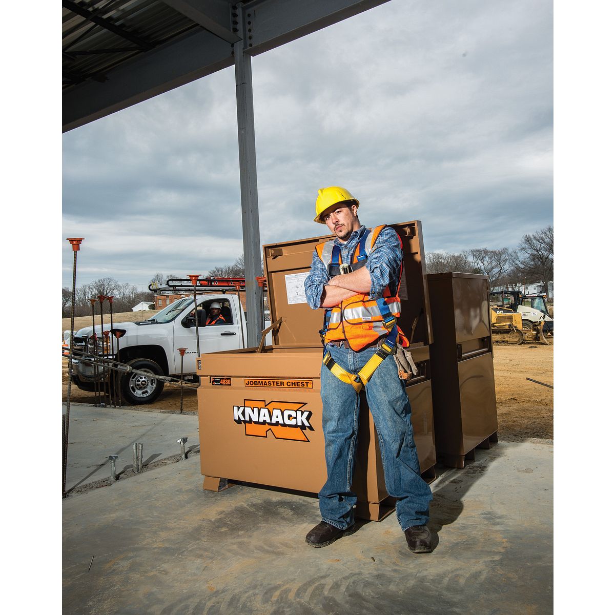 Knaack 4830 - 48" x 30" Jobmaster Chest, 25.25 Cu Ft
