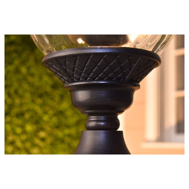 Maxim 3420WGOB - Carriage House DC 3 Light 27" Post Light