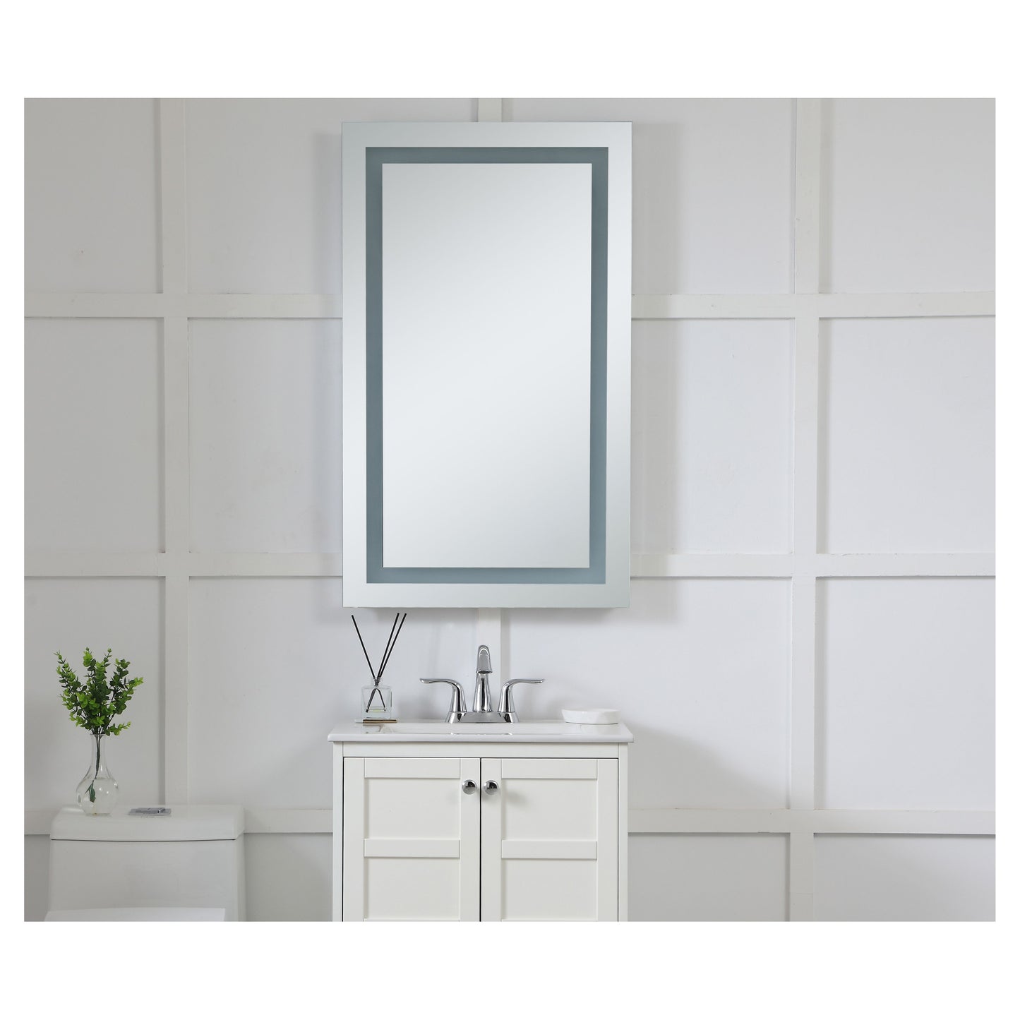 MRE-6014 Nova 24" x 40" LED Mirror in Glossy White - 3000K
