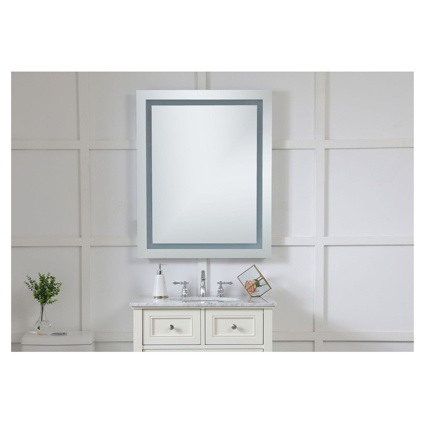 MRE-6031 Nova 32" x 40" LED Mirror in Glossy White